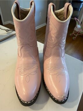 Girls' Pink Western Ankle Boots - Cute Cowgirl Style